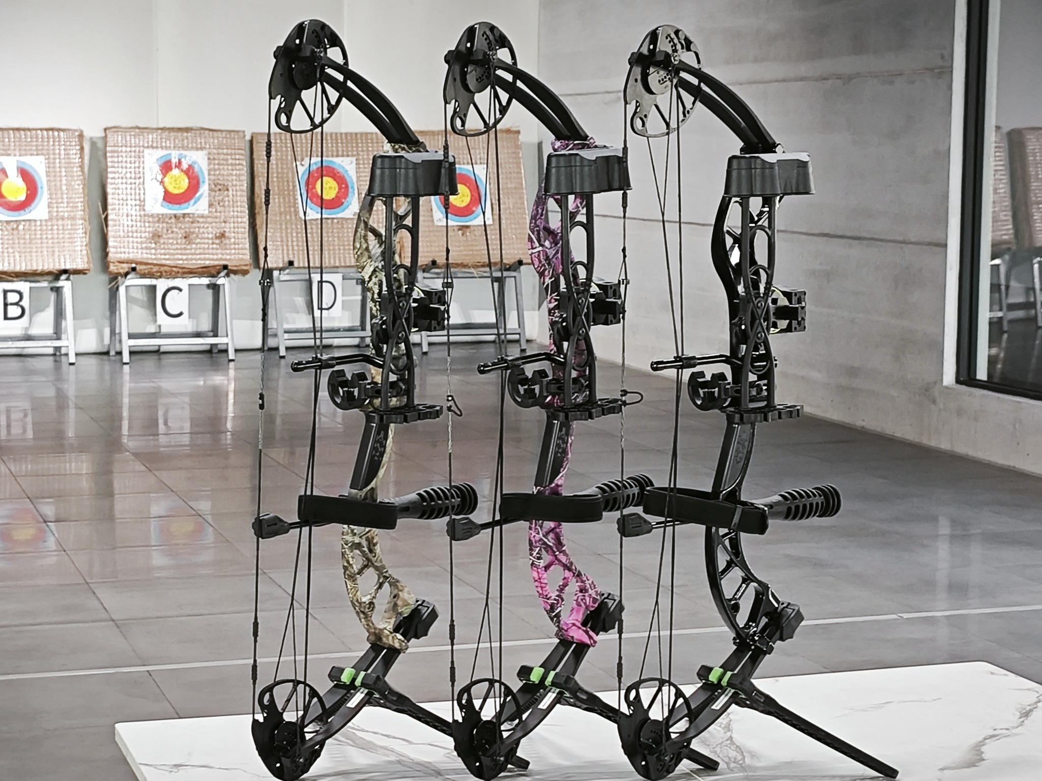 【弓城弓箭館】PSE UPRISING 複合弓 中階競賽複合弓 復合獵弓 復和弓 滑輪弓 現代弓 競技弓-